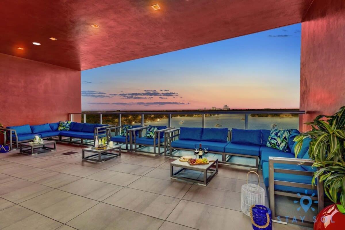 Apartment With Bay View Balcony - Pool - Up To 6 - Gym Hollywood Exterior photo