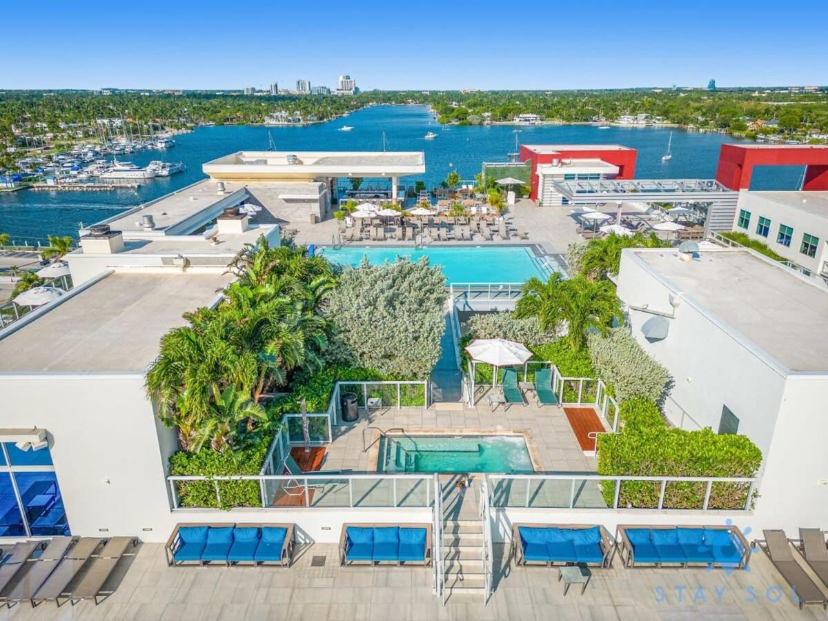 Apartment With Bay View Balcony - Pool - Up To 6 - Gym Hollywood Exterior photo