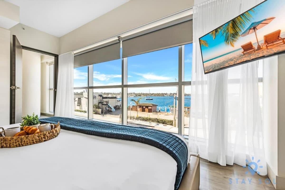 Apartment With Bay View Balcony - Pool - Up To 6 - Gym Hollywood Exterior photo